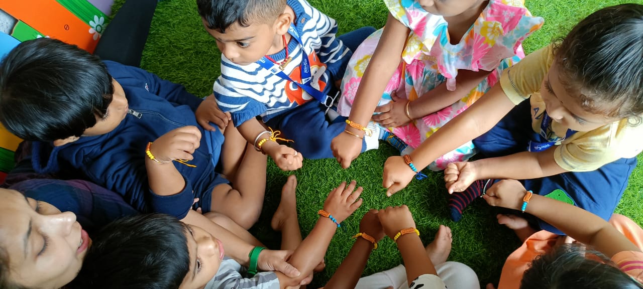 Hello kids pathways banner